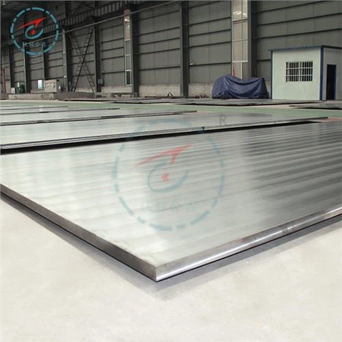 Piastra di rivestimento in metallo composito